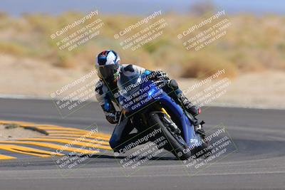 media/Oct-08-2022-SoCal Trackdays (Sat) [[1fc3beec89]]/Turn 16 (125pm)/